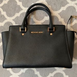 Michael Kors Selma Medium Leather Satchel